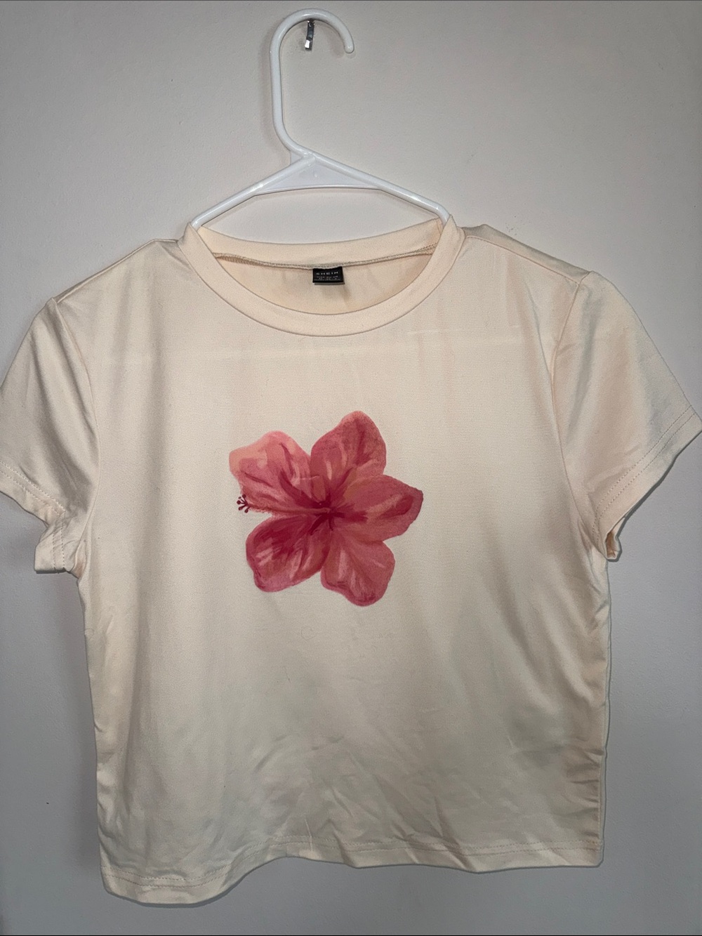 SHEIN Cream Short Sleeve Tee with Pink Floral Graphic
